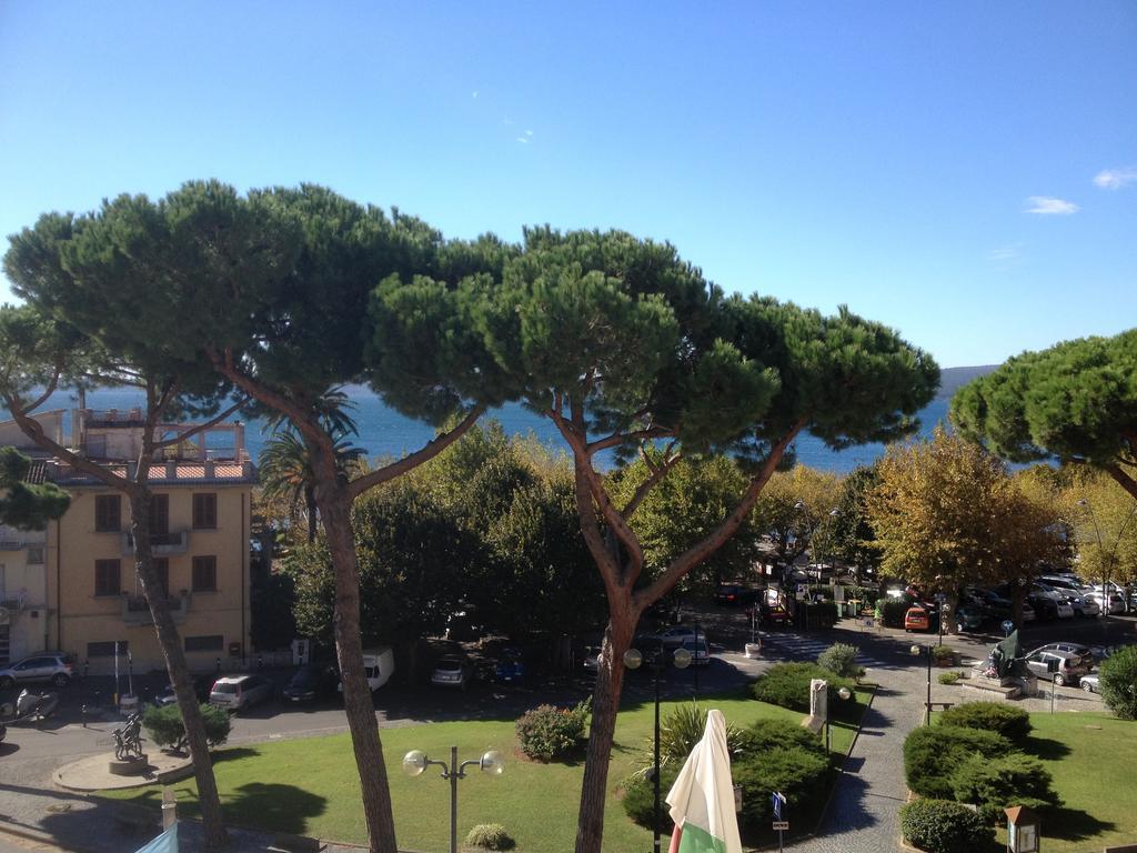 Guest House Trevignano Romano Buitenkant foto